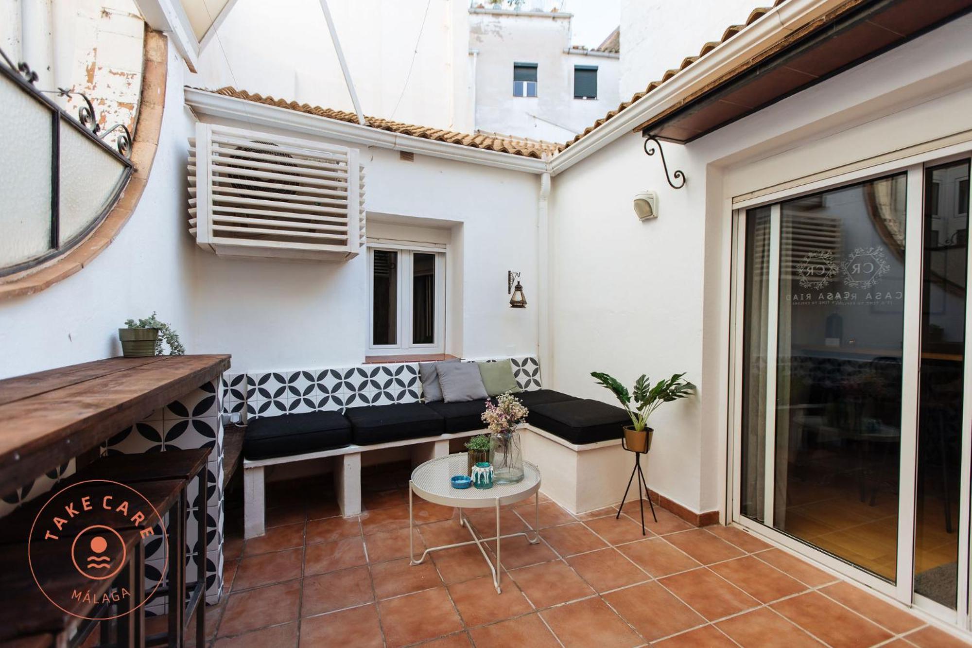 Apartment Casa Riad With Spacious Patio - Tcm Malaga Zewnętrze zdjęcie